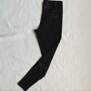 Adidas women’s tights / leggings.